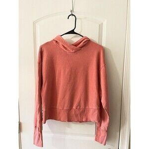 Joy Lab Women’s Size XS Coral Faded Look Crop Sweatshirt